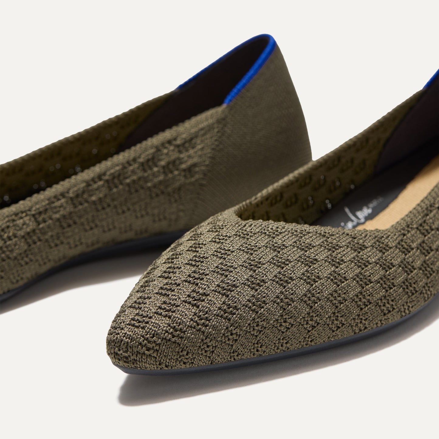 The Point II - Safari Basketweave
